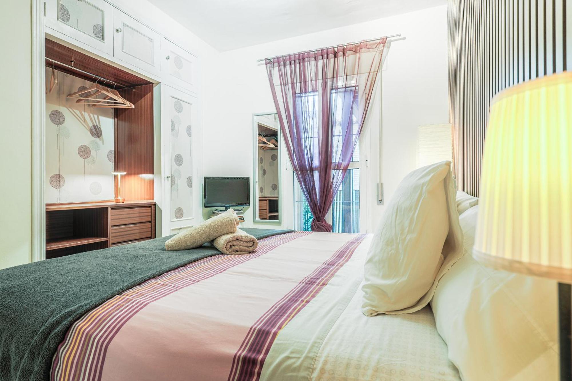 San Jacinto Sevilla Best Location Apartment Triana Luaran gambar