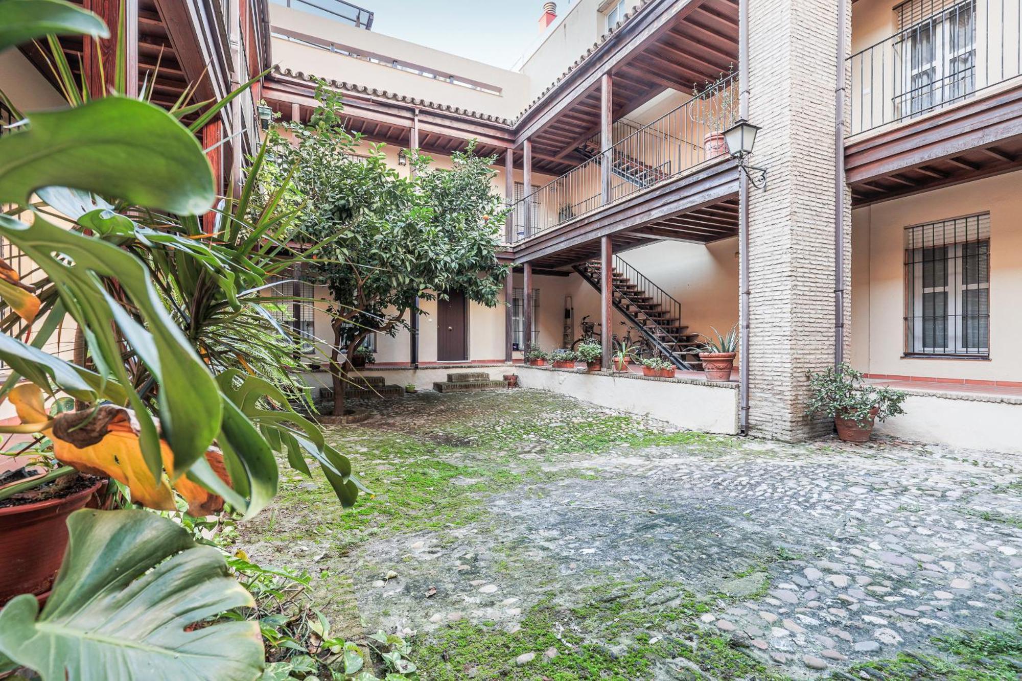 San Jacinto Sevilla Best Location Apartment Triana Luaran gambar